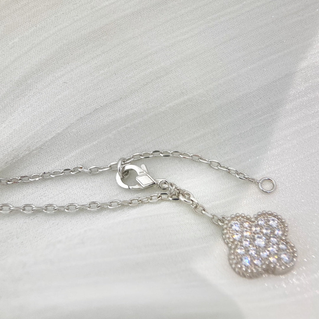 [⭐Clover Jewelry]CLOVER 5 MOTIFS SILVER DIAMONDS NECKLACE