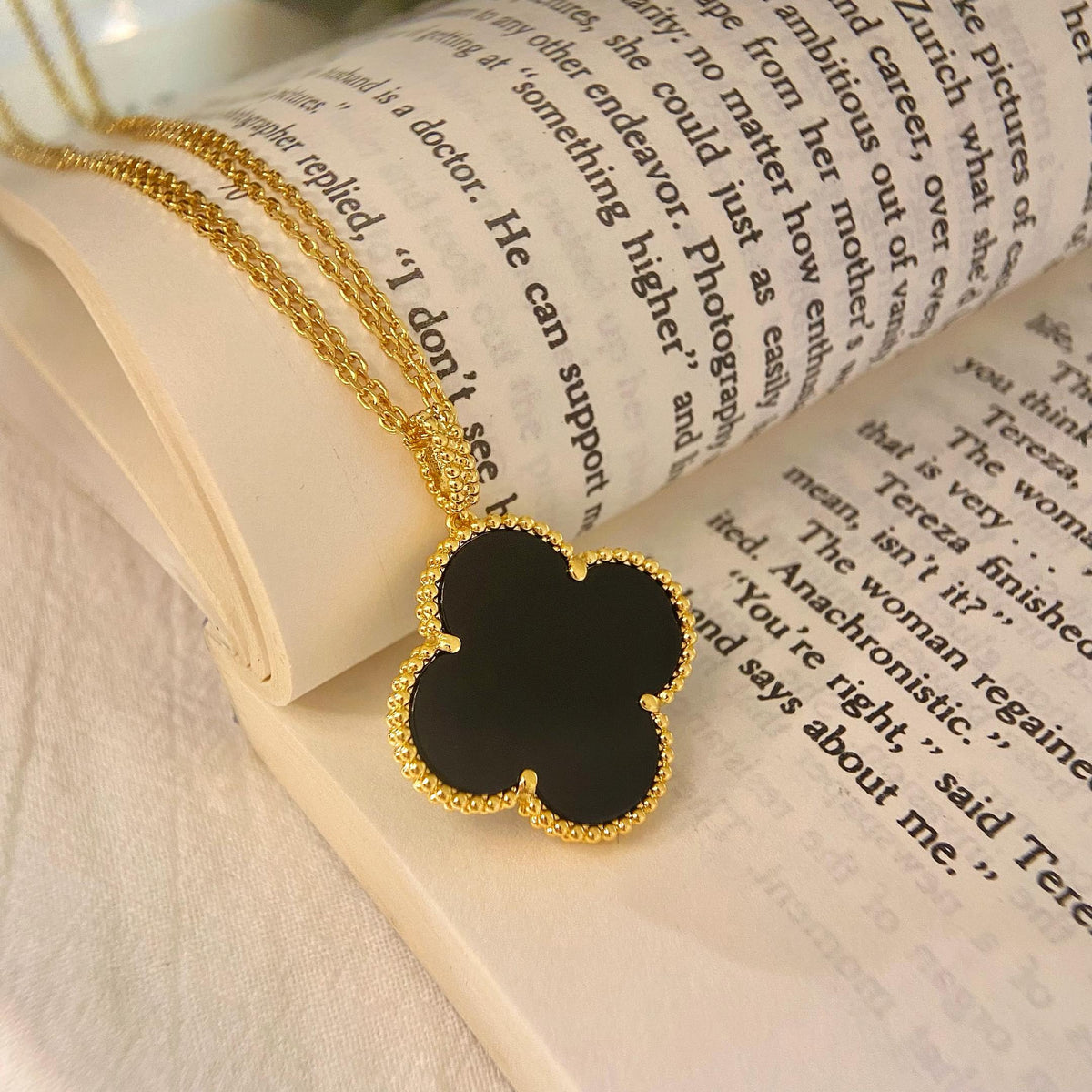 [⭐Clover Jewelry]CLOVER 25MM NECKLACE GOLD ONYX
