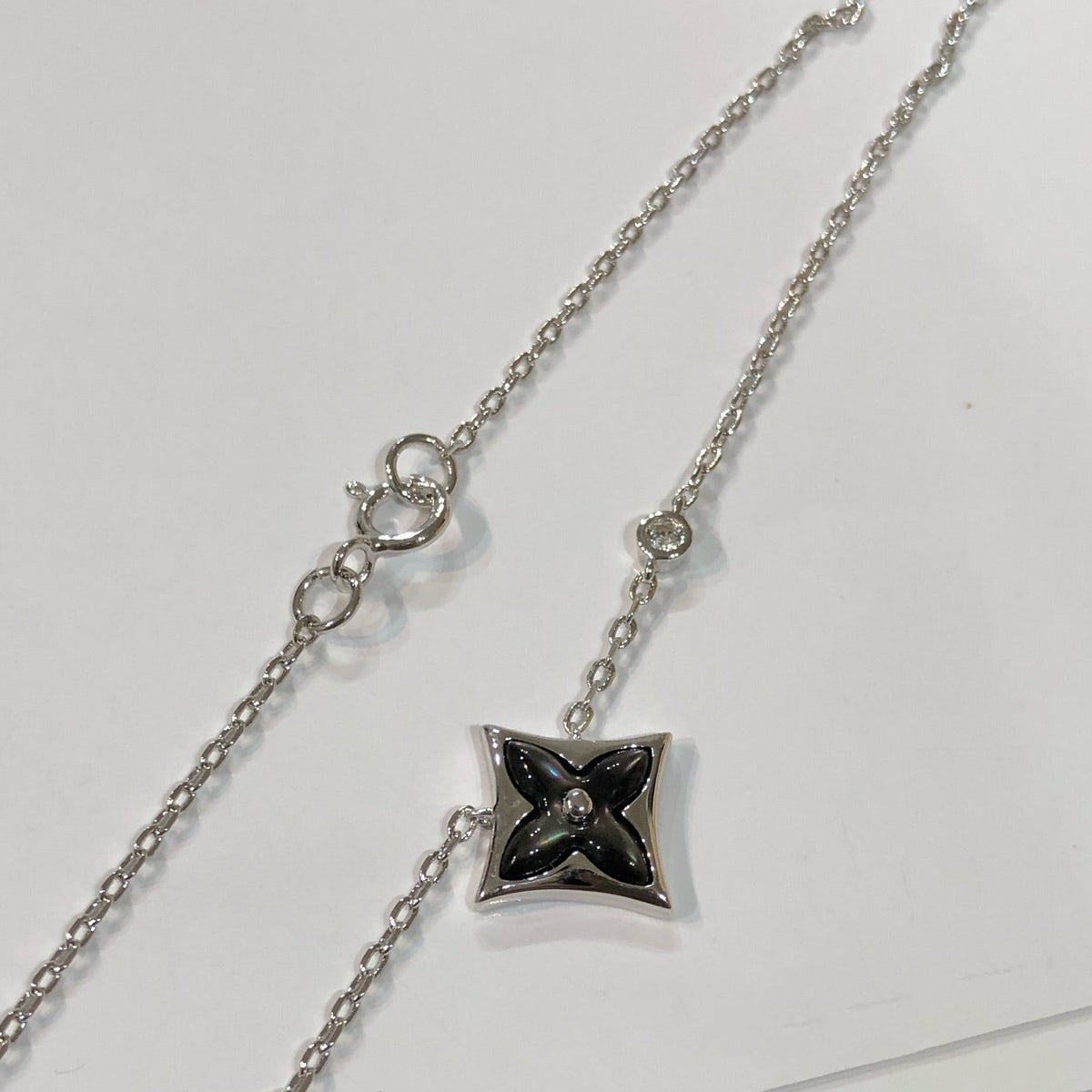 [⭐Clover Jewelry]STAR BLACK MOP NECKLACE