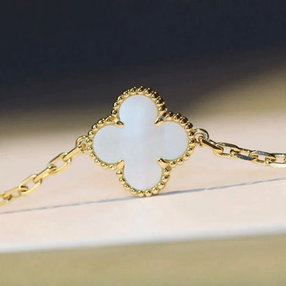 [⭐Clover Jewelry]CLOVER 20 MOTIFS WHITE MOP NECKLACE