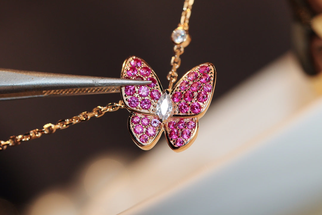 [⭐Clover Jewelry]BUTTERFLY RED DIAMOND ROSE GOLD NECKLACE