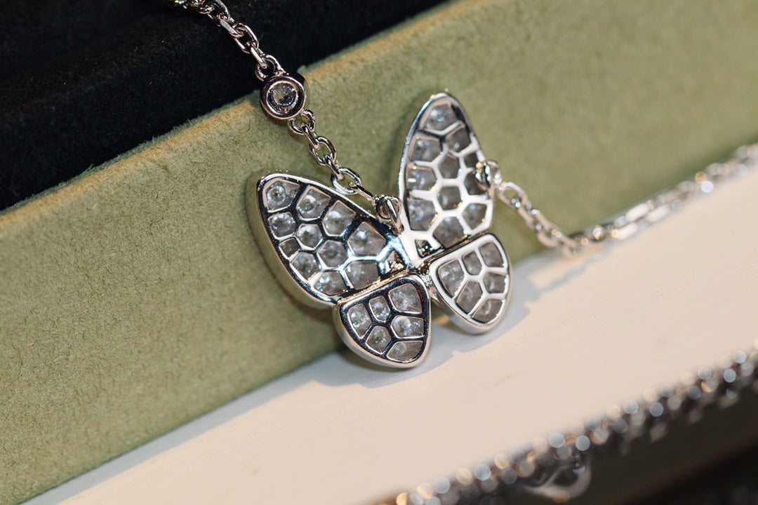 [⭐Clover Jewelry]BUTTERFLY DIAMOND NECKLACE
