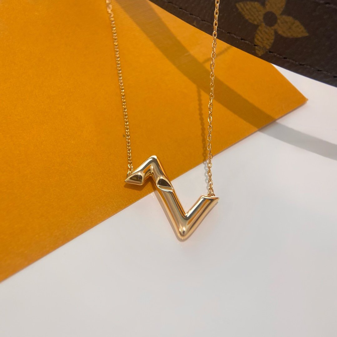 [⭐Clover Jewelry]VOLTE UPSIDE DOWN NECKLACE