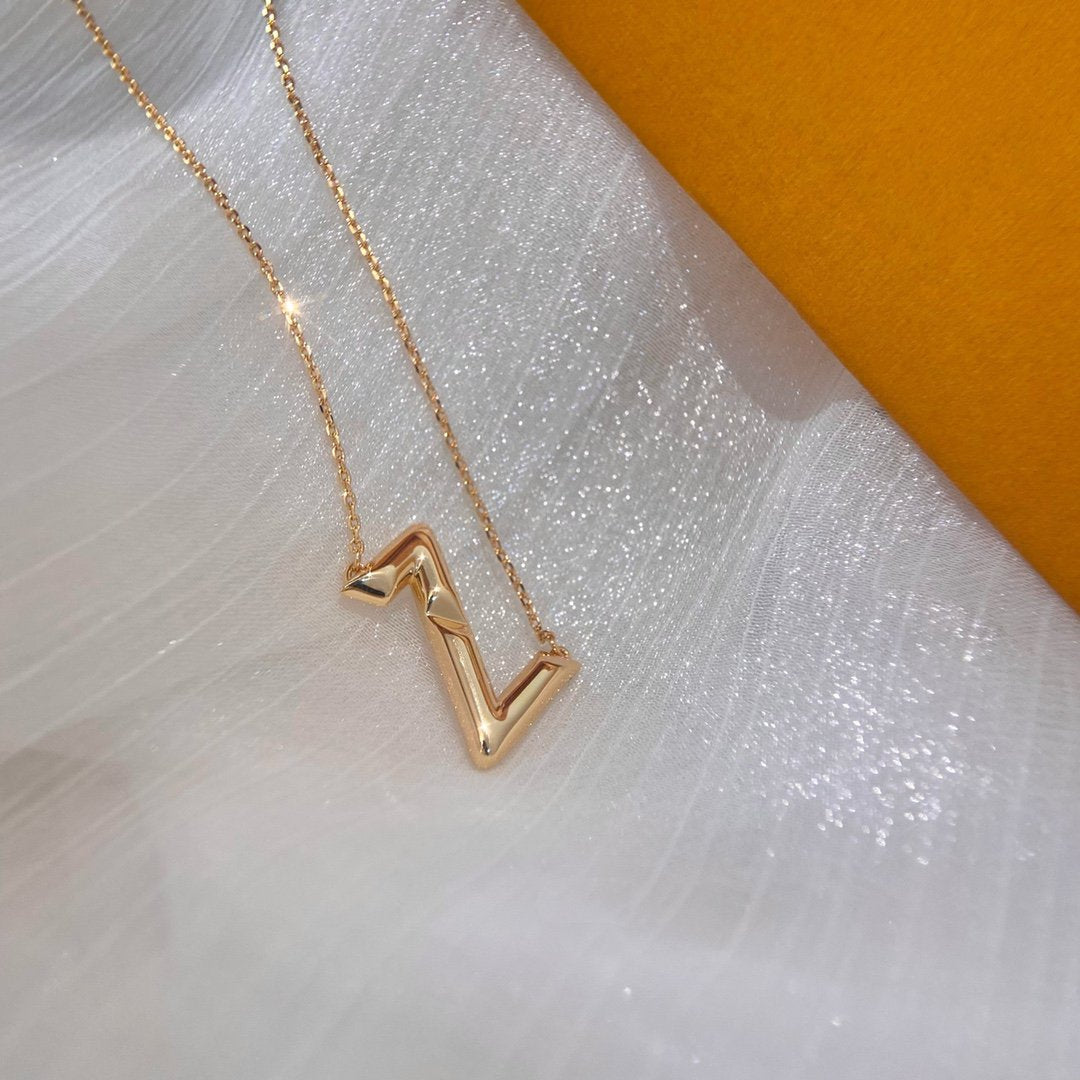 [⭐Clover Jewelry]VOLTE UPSIDE DOWN NECKLACE