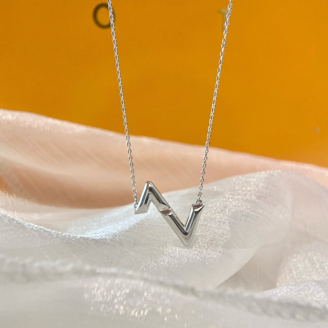 [⭐Clover Jewelry]VOLTE UPSIDE DOWN NECKLACE