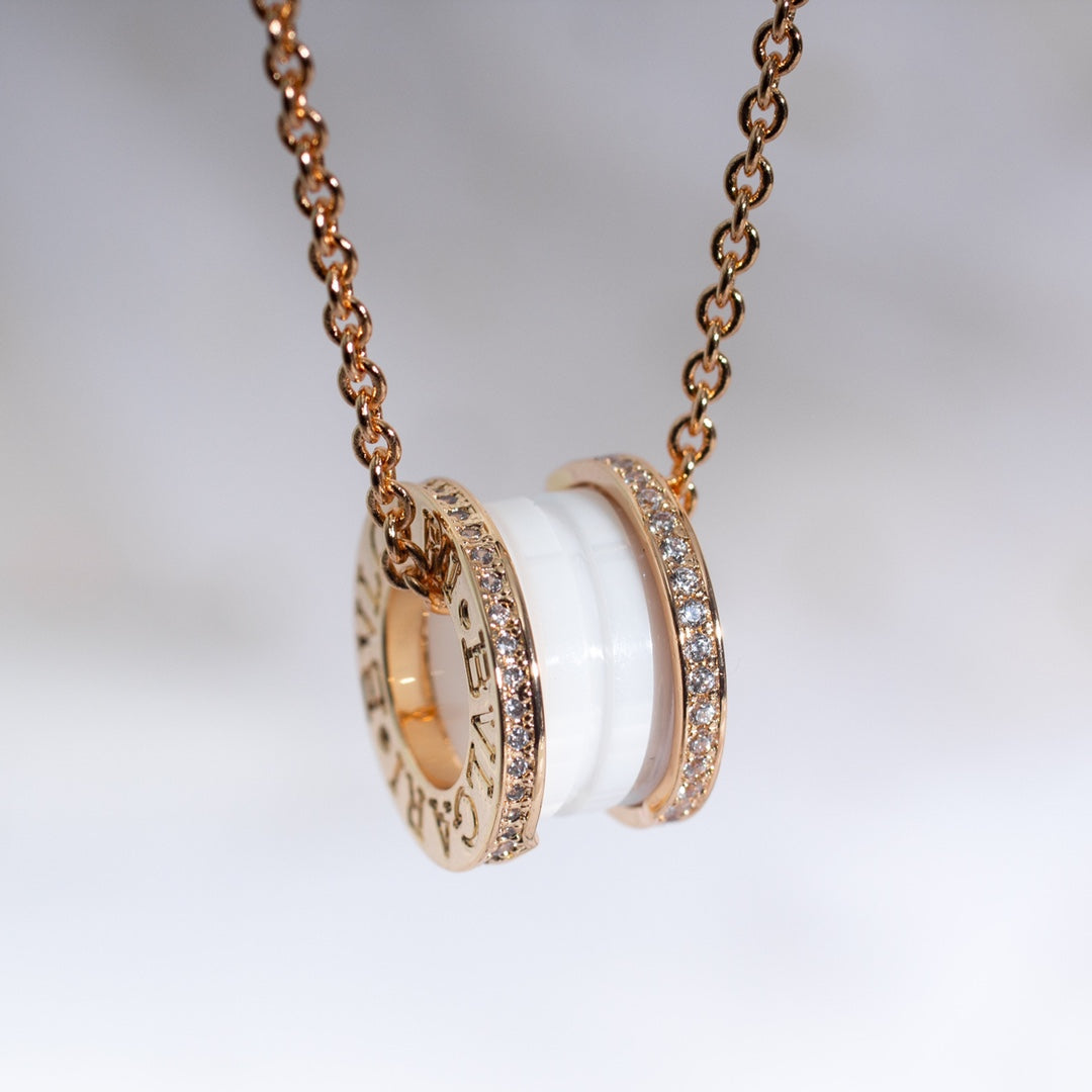 [⭐Clover Jewelry]ZERO 1 WHITE CERAMIC PINK GOLD DIAMOND NECKLACE