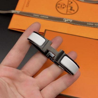 [⭐Clover Jewelry]H BRACELET 12MM BLACK WHITE CERAMIC