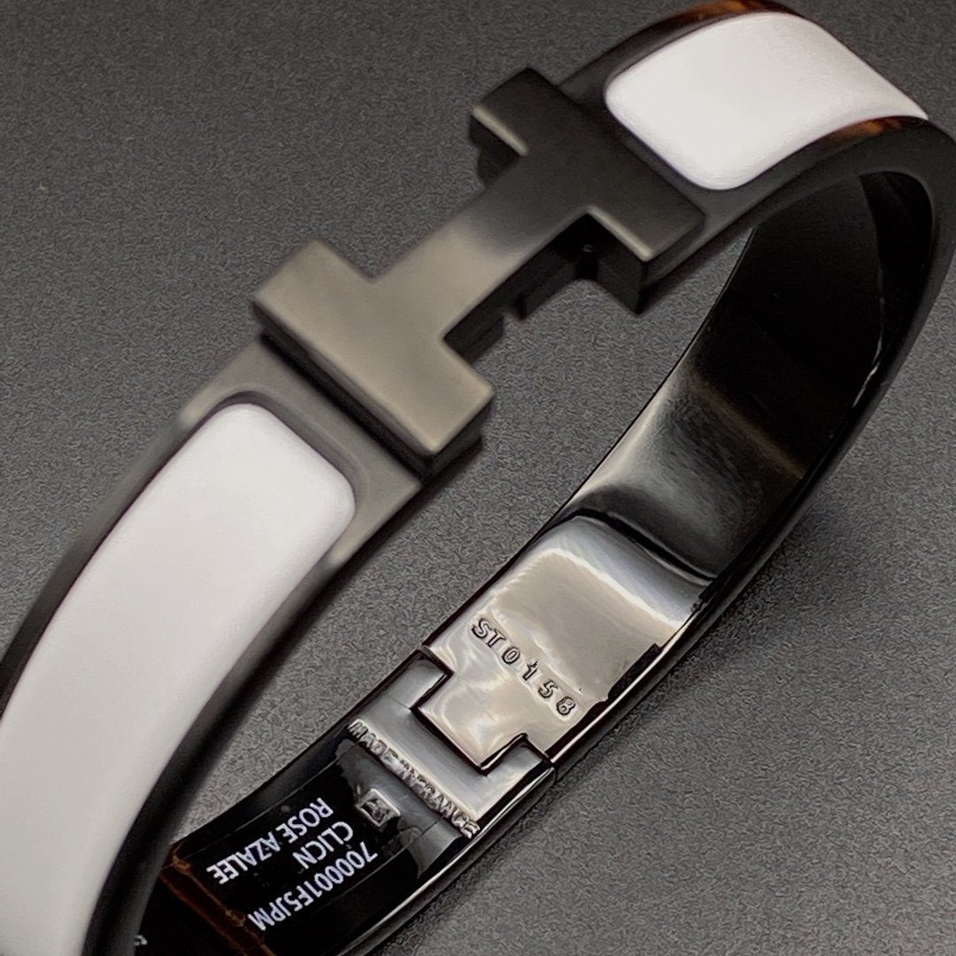 [⭐Clover Jewelry]H BRACELET 12MM BLACK WHITE CERAMIC