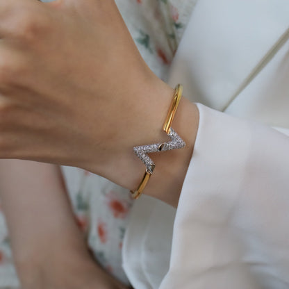 [⭐Clover Jewelry]VOLTE UPSITE DOWN GOLD DIAMOND BRACELET