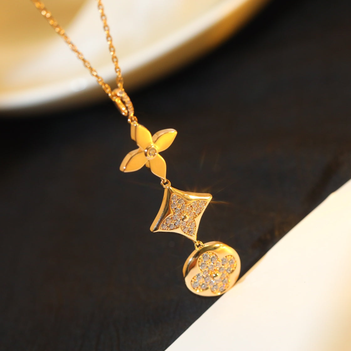 [⭐Clover Jewelry]STAR AND SUN DIAMOND PINK GOLD NECKLACE