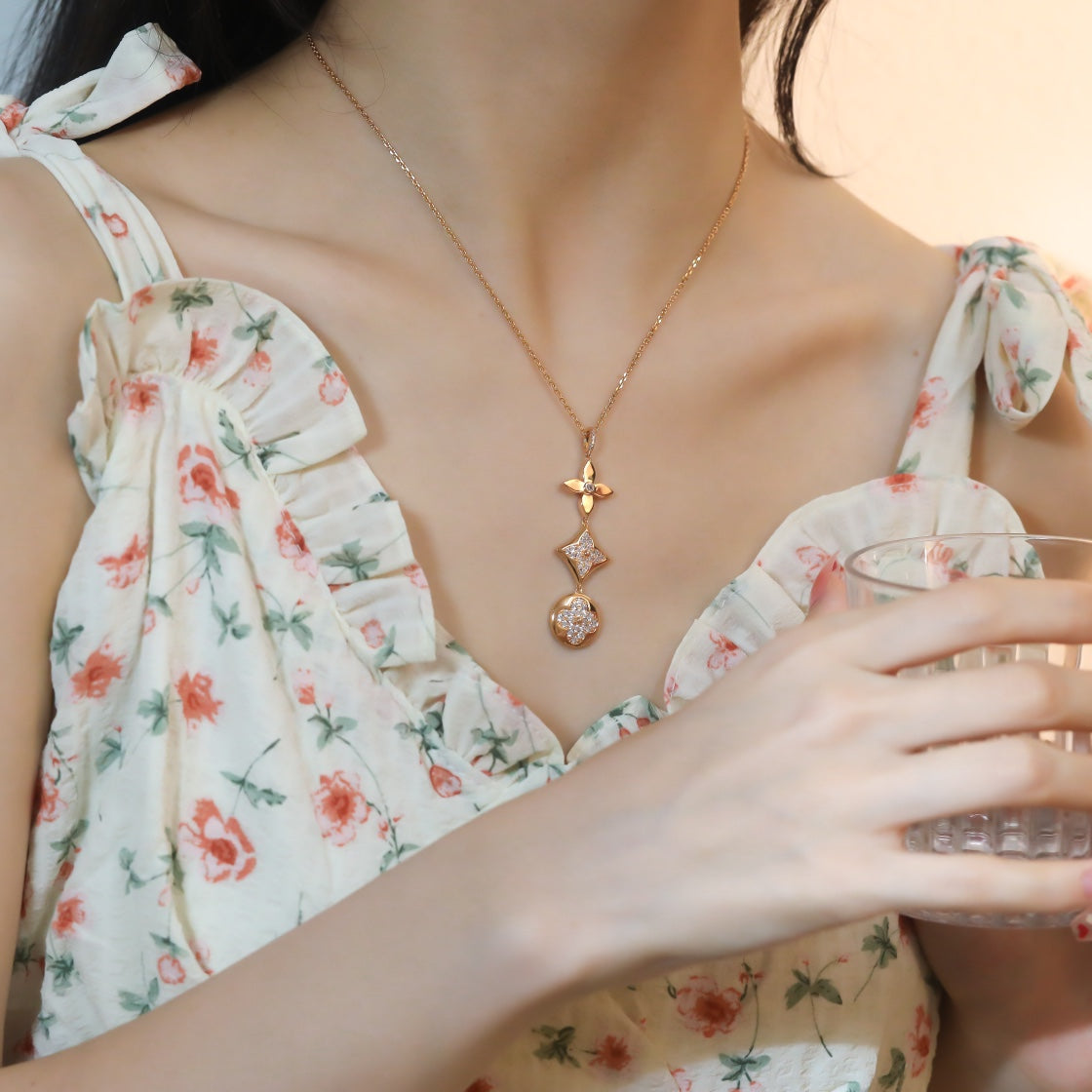 [⭐Clover Jewelry]STAR AND SUN DIAMOND PINK GOLD NECKLACE