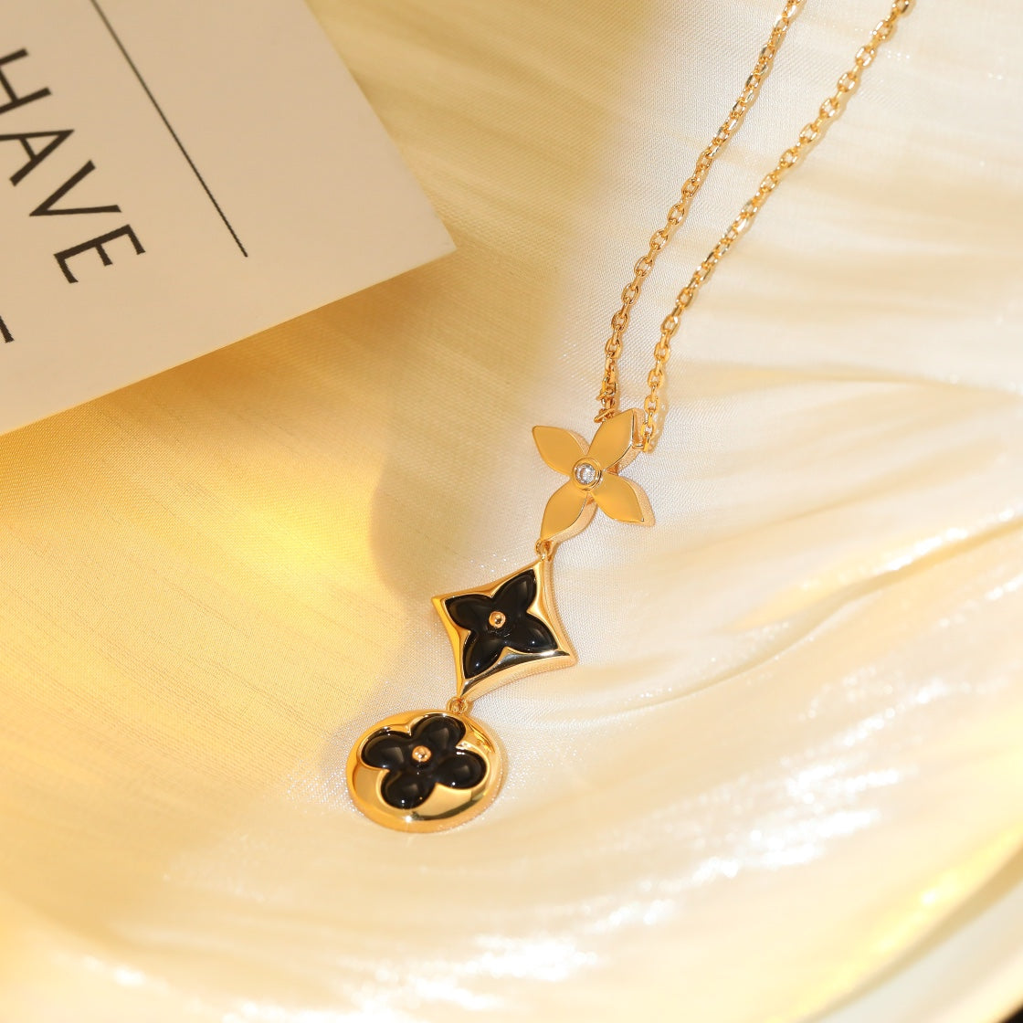 [⭐Clover Jewelry]STAR AND SUN ONYX PINK GOLD NECKLACE
