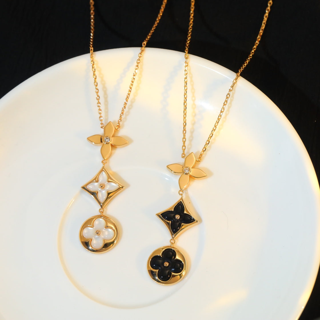 [⭐Clover Jewelry]STAR AND SUN ONYX PINK GOLD NECKLACE