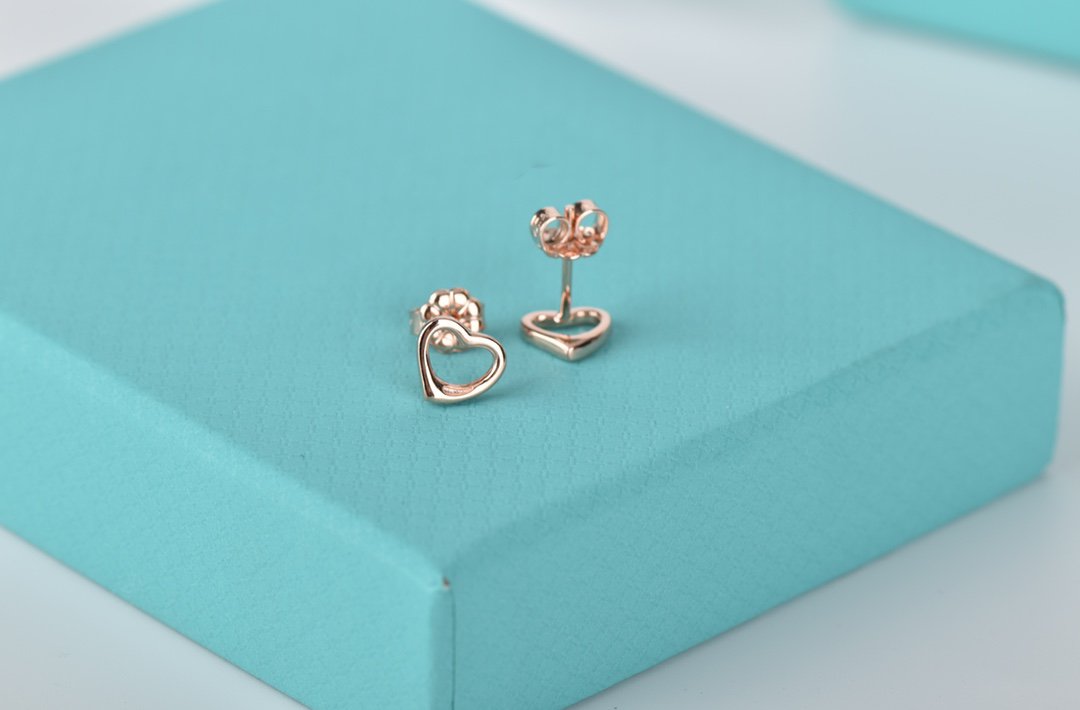 [Clover Jewelry]OPEN HEART STUD EARRINGS