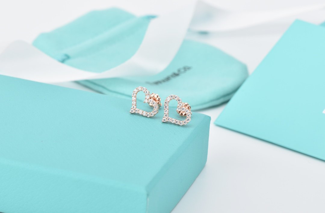 [Clover Jewelry]OPEN HEART STUD DIAMOND EARRINGS