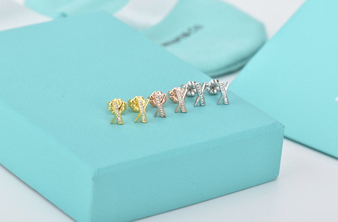 [Clover Jewelry]ATLAS DIAMOND STUD EARRINGS