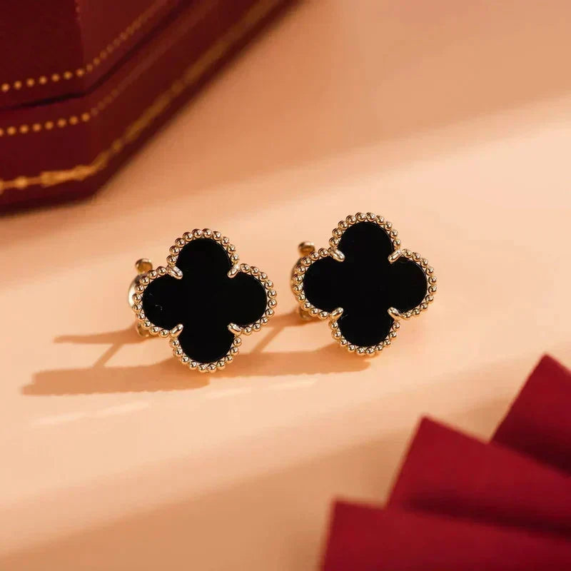 [⭐Clover Jewelry]CLOVER MEDIUM 1 MOTIFS  ONYX STUD EARRINGS