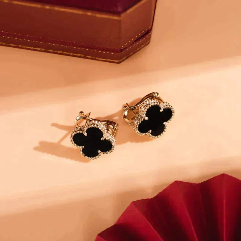 [⭐Clover Jewelry]CLOVER MEDIUM 1 MOTIFS  ONYX STUD EARRINGS