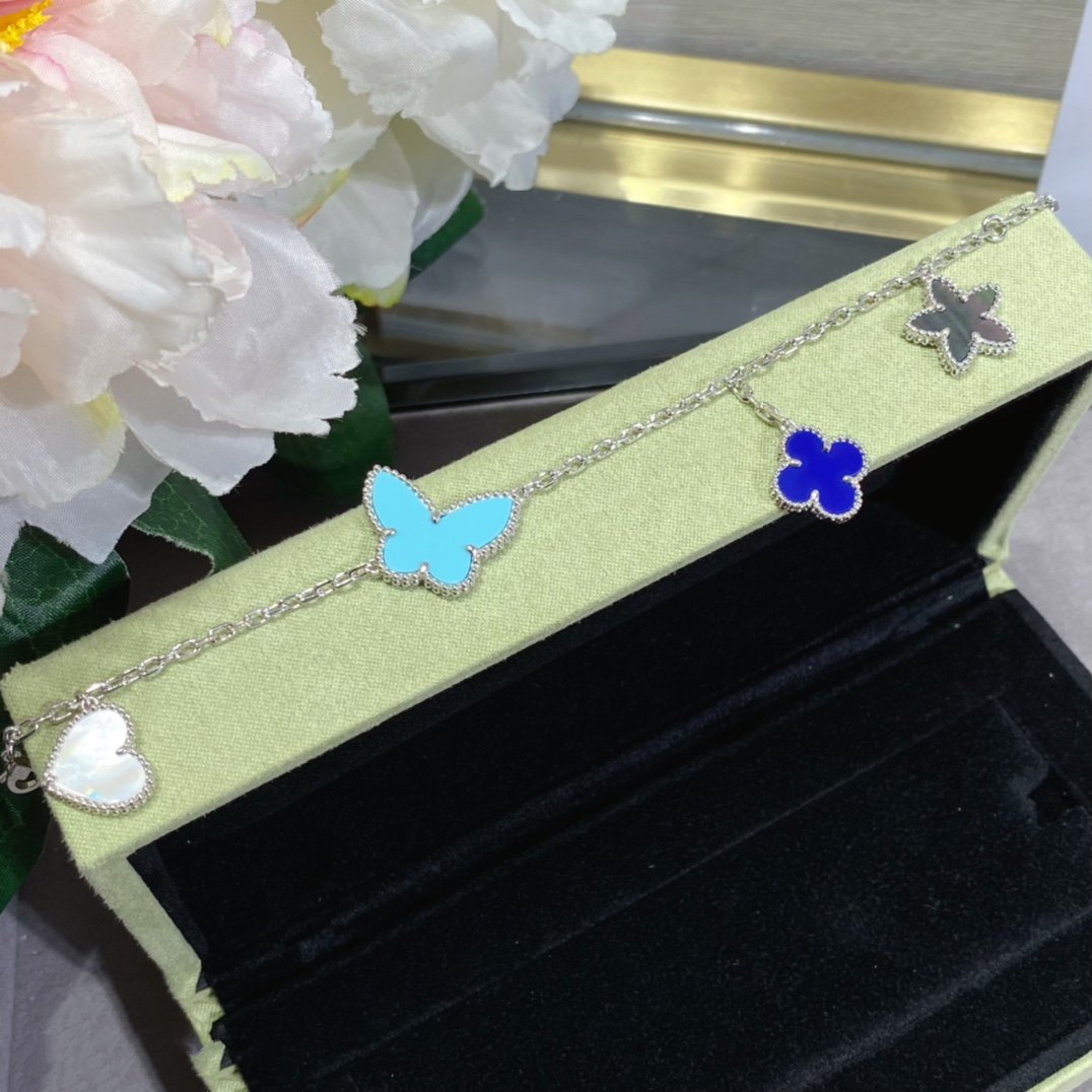[⭐Clover Jewelry]LUCKY SPRING SILVER BRACELET 4 MOTIF