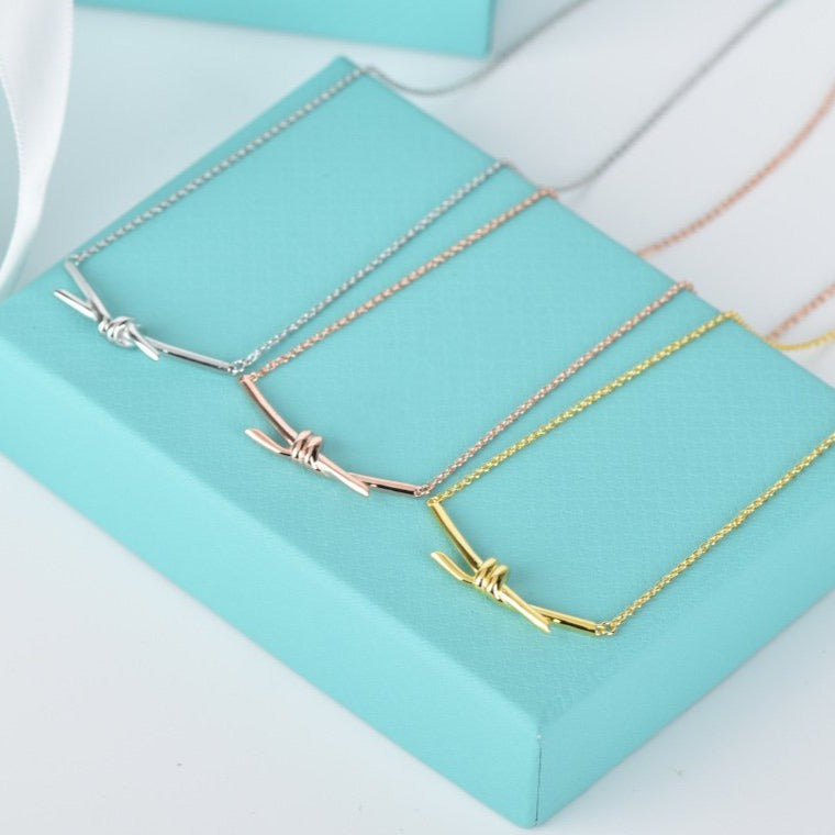 [Clover Jewelry]KNOT NECKLACE
