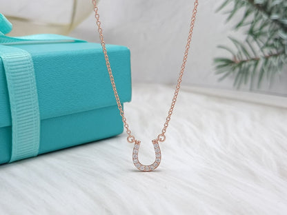 [Clover Jewelry]U PEDANT DIAMOND NECKLACE