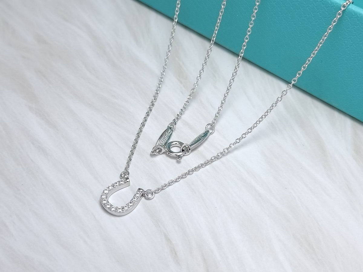 [Clover Jewelry]U PEDANT DIAMOND NECKLACE