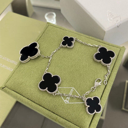 [⭐Clover Jewelry]CLOVER 5 MOTIFS SIVLER ONYX BRACELET