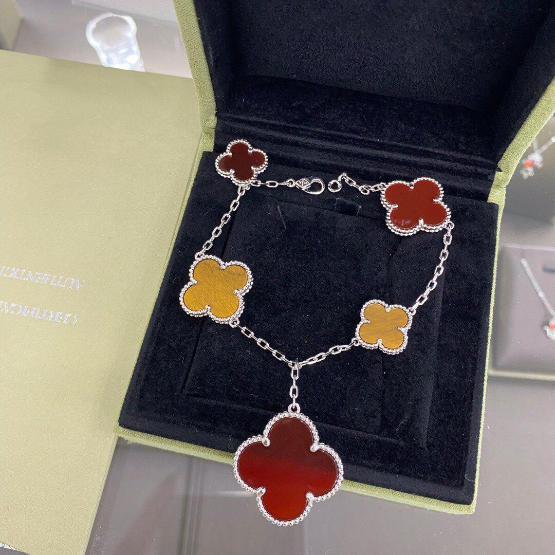 [⭐Clover Jewelry]CLOVER 5 MOTIFS SIVLER CARNELIAN TIGER EYE BRACELET
