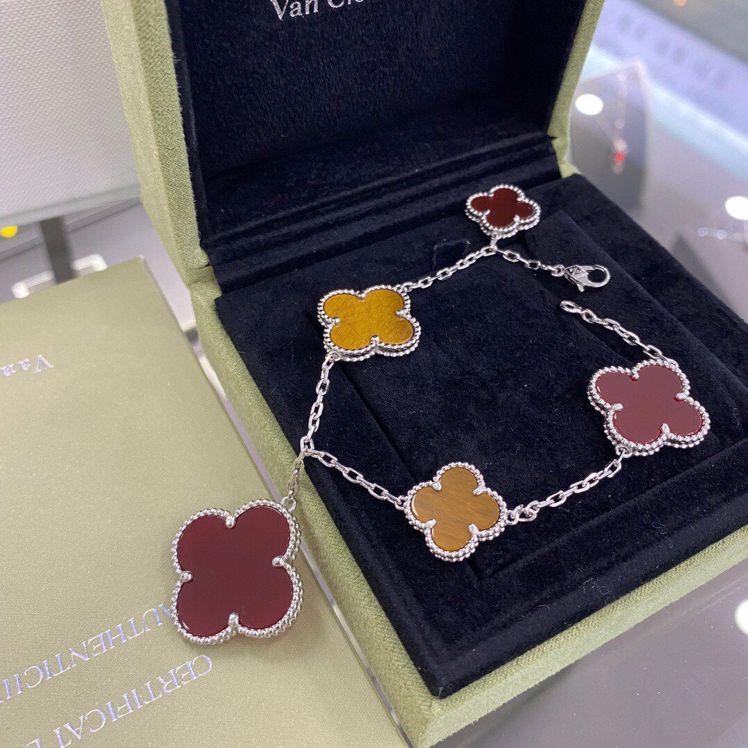 [⭐Clover Jewelry]CLOVER 5 MOTIFS SIVLER CARNELIAN TIGER EYE BRACELET