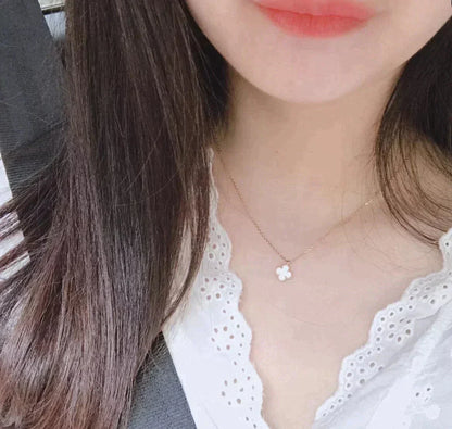 [⭐Clover Jewelry]CLOVER MINI 9.5MM WHITE MOTHER-OF-PEARL NECKLACE