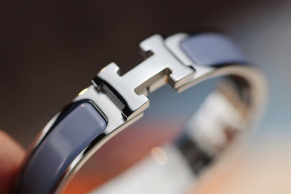 [⭐Clover Jewelry]H BRACELET 12MM BLUE GRAY