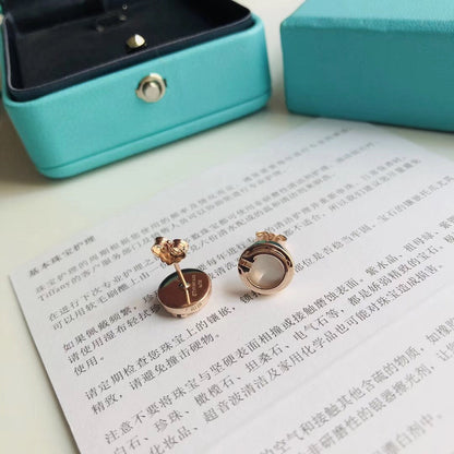 [Clover Jewelry]PEARL CIRCLE EARRINGS MOTHER