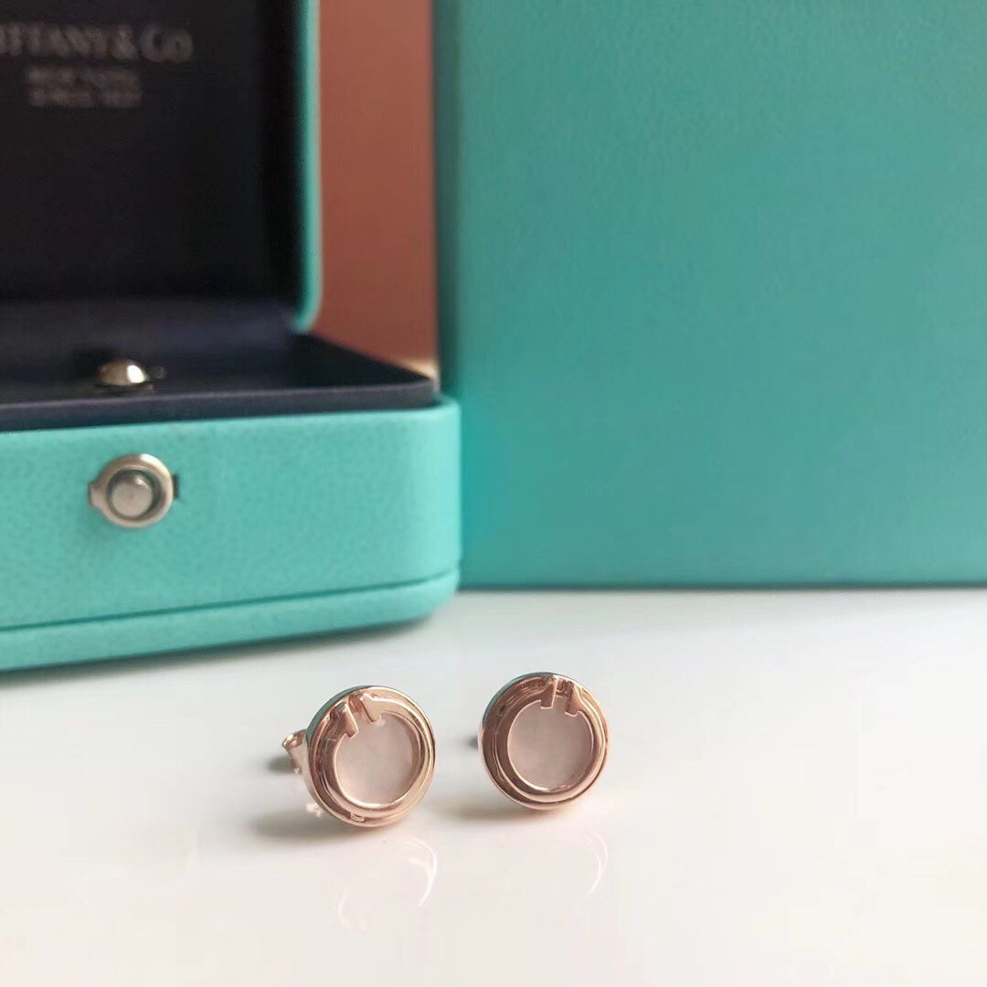 [Clover Jewelry]PEARL CIRCLE EARRINGS MOTHER