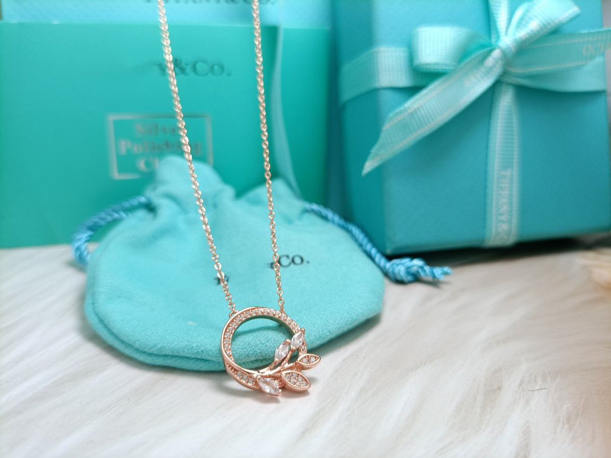 [Clover Jewelry]DIAMOND VINE CIRCLE PENDANT PLATINUM NECKLACE