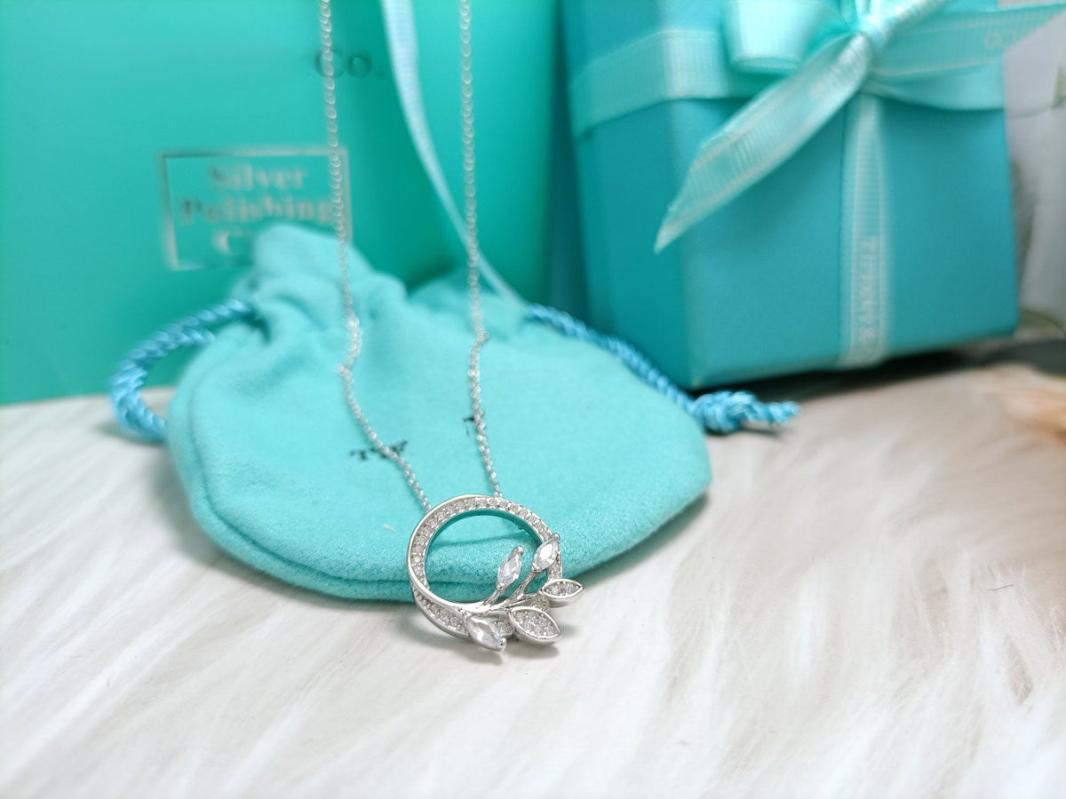 [Clover Jewelry]DIAMOND VINE CIRCLE PENDANT PLATINUM NECKLACE