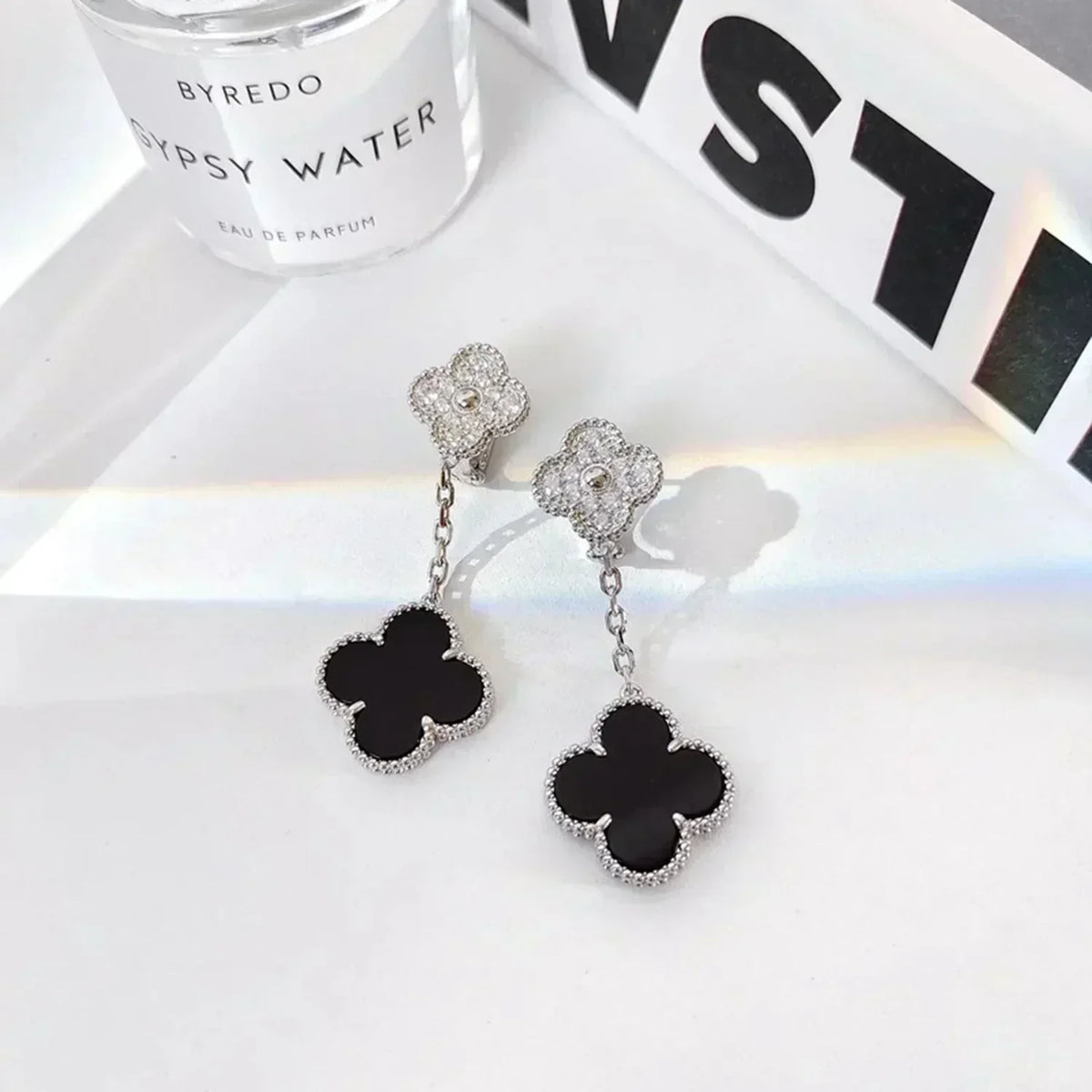 [⭐Clover Jewelry]CLOVER 2 MOTIFS  DIAMOND ONYX EARRINGS SILVER