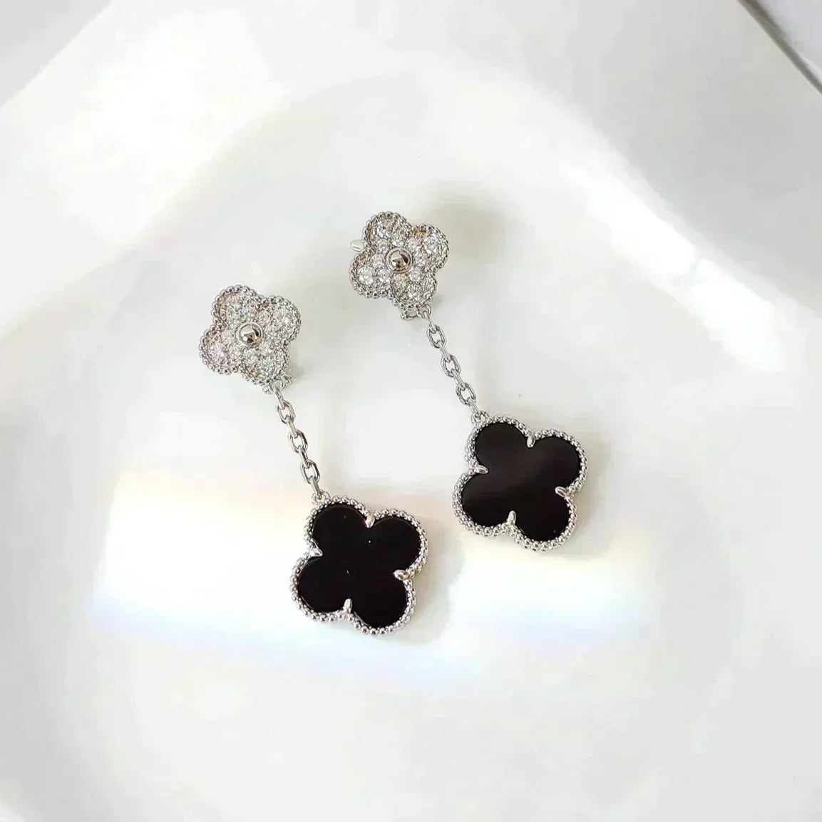 [⭐Clover Jewelry]CLOVER 2 MOTIFS  DIAMOND ONYX EARRINGS SILVER