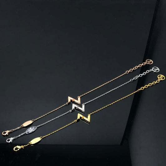 [⭐Clover Jewelry]VOLT LV LOGO BRACELET