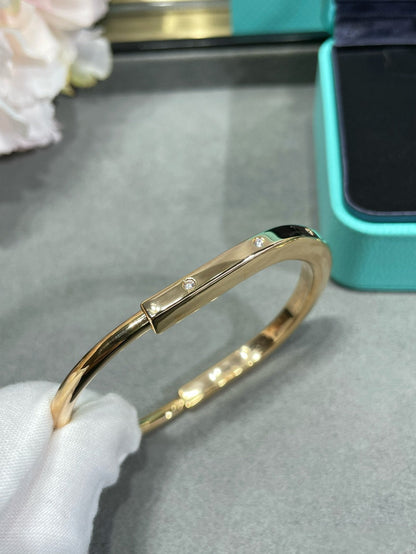 [Clover Jewelry]LOCK BRACELET 8 DIAMOND
