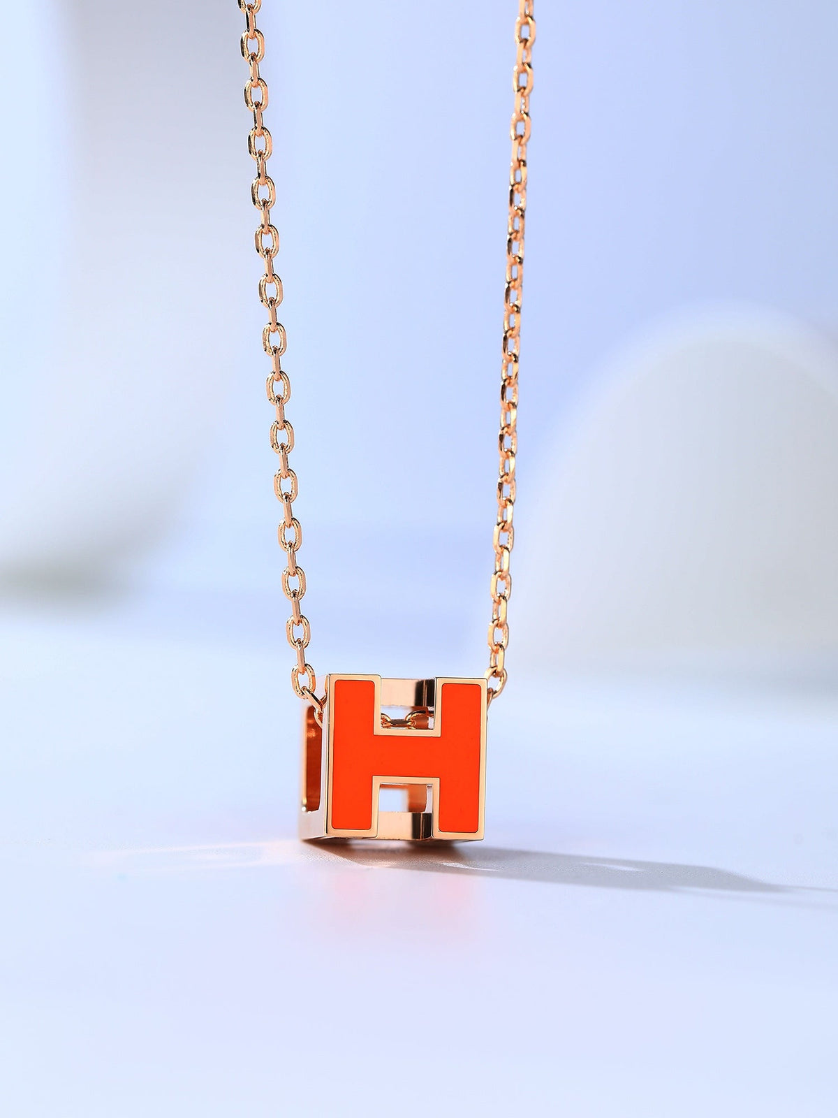 [⭐Clover Jewelry]H CAGE PINK GOLD NECKLACE