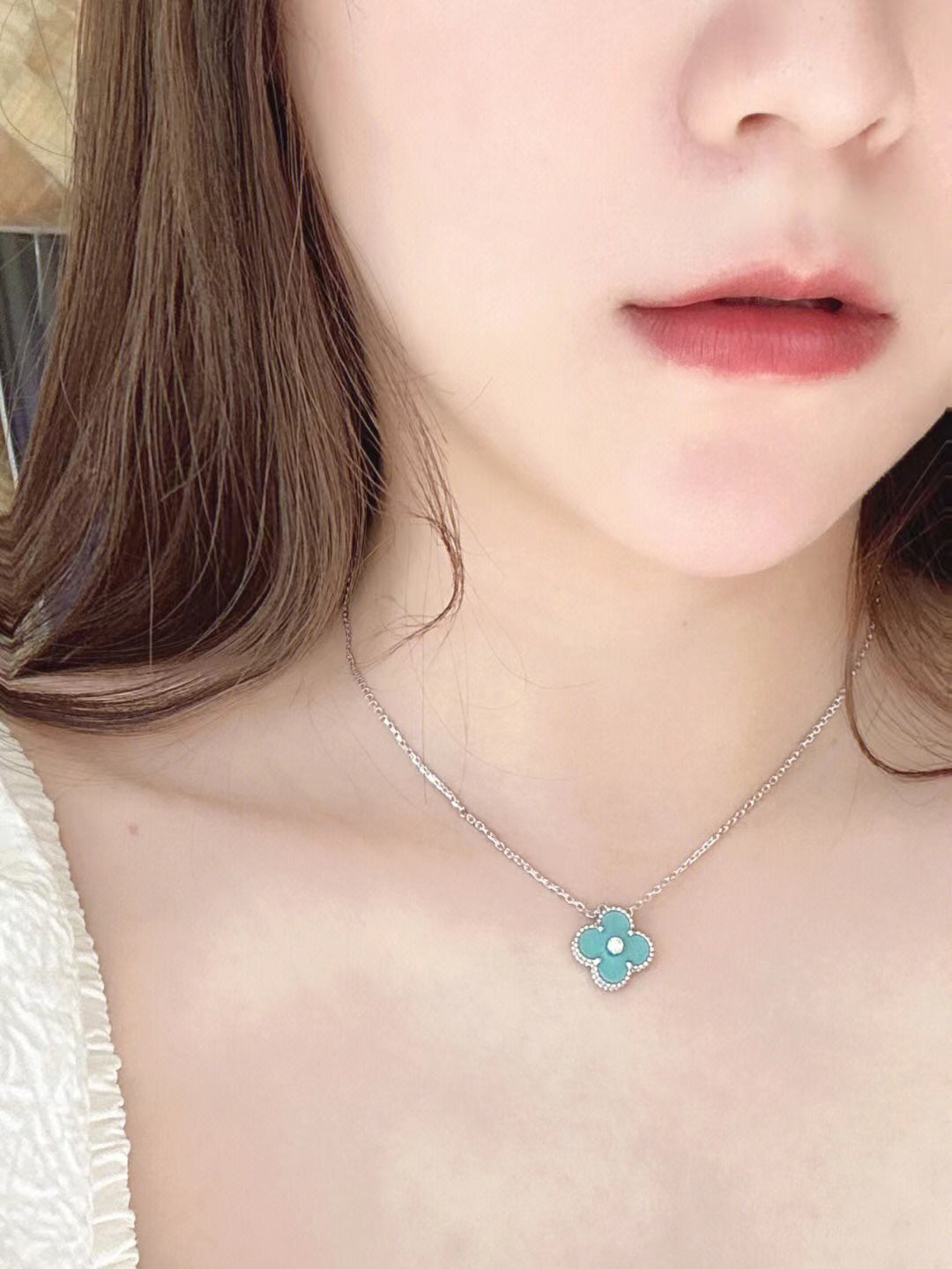 [⭐Clover Jewelry]CLOVER 1 DIAMOND LIGHT BLUE SILVER NECKLACE