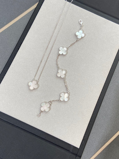 [⭐Clover Jewelry]CLOVER WHITE PEARL MOP 5 MOTIF BRACELET COLLECTION