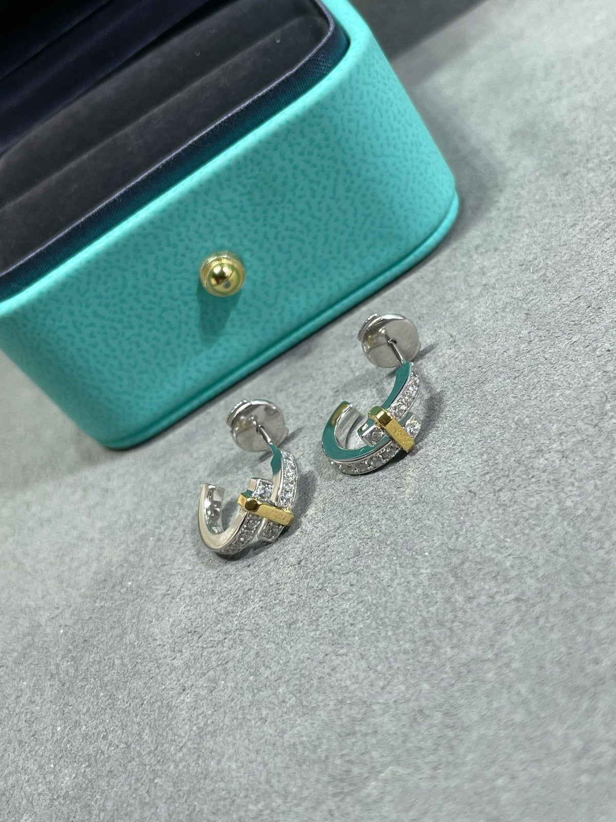 [Clover Jewelry]EDGE DIAMOND PINK GOLD EARRINGS