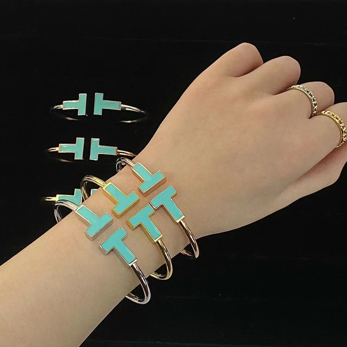 [Clover Jewelry]T WIDE TURQUOISE OPEN BRACELET