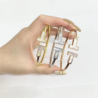 [Clover Jewelry]T WIDE MOP OPEN BRACELET