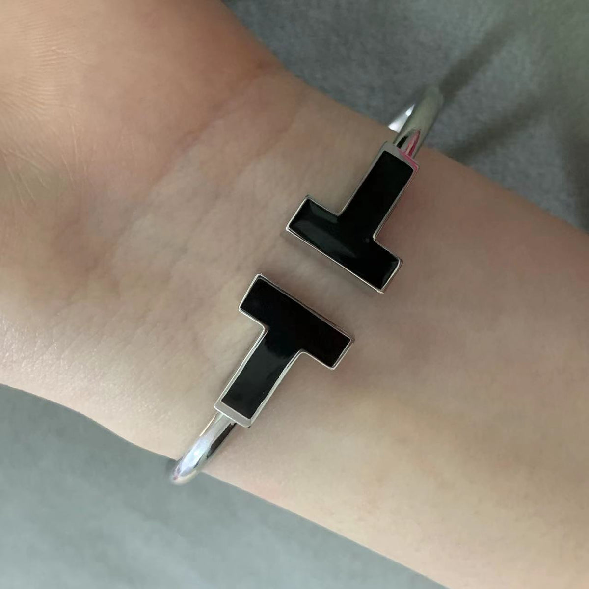 [Clover Jewelry]T WIDE ONYX OPEN BRACELET