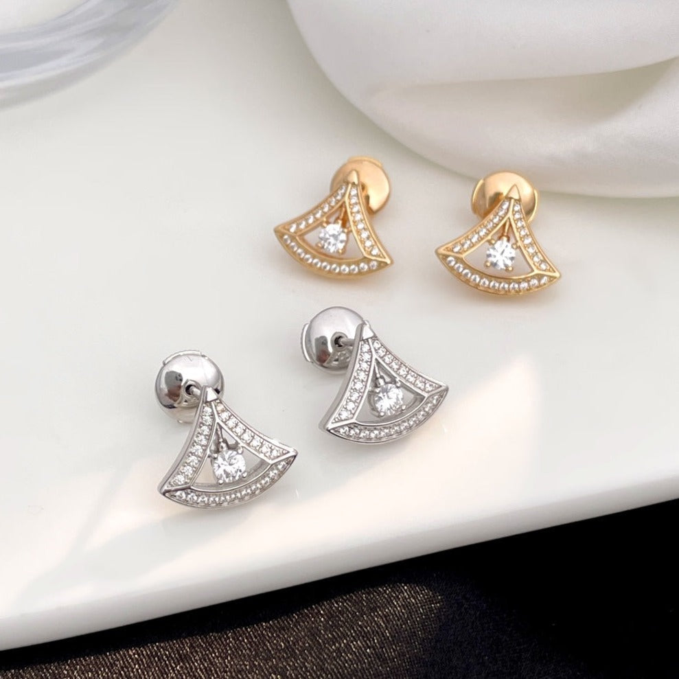 [⭐Clover Jewelry]DREAM MINI DIAMOND STUD EARRINGS