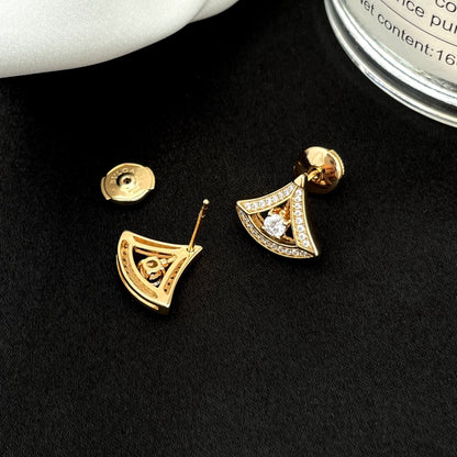 [⭐Clover Jewelry]DREAM MINI DIAMOND STUD EARRINGS