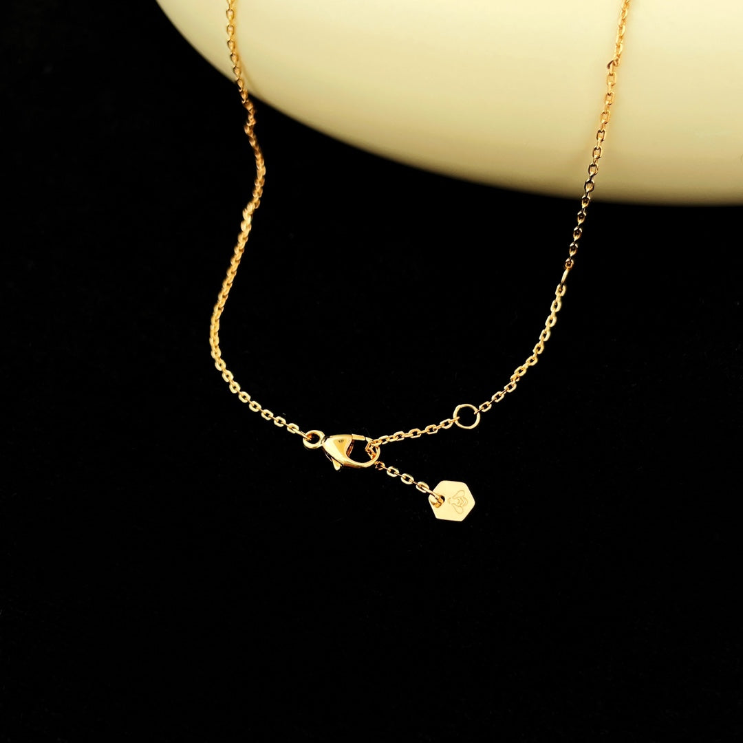[⭐Clover Jewelry]BEE MINI PEDANT DIAMOND NECKLACE