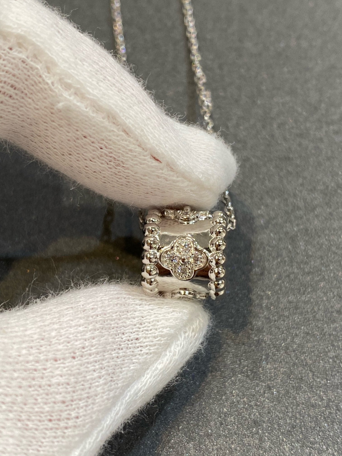[⭐Clover Jewelry]PERLEE PEDANT SIVLER DIAMOND NECKLACE